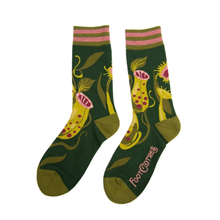 Load image into Gallery viewer, Pitcher plant socks