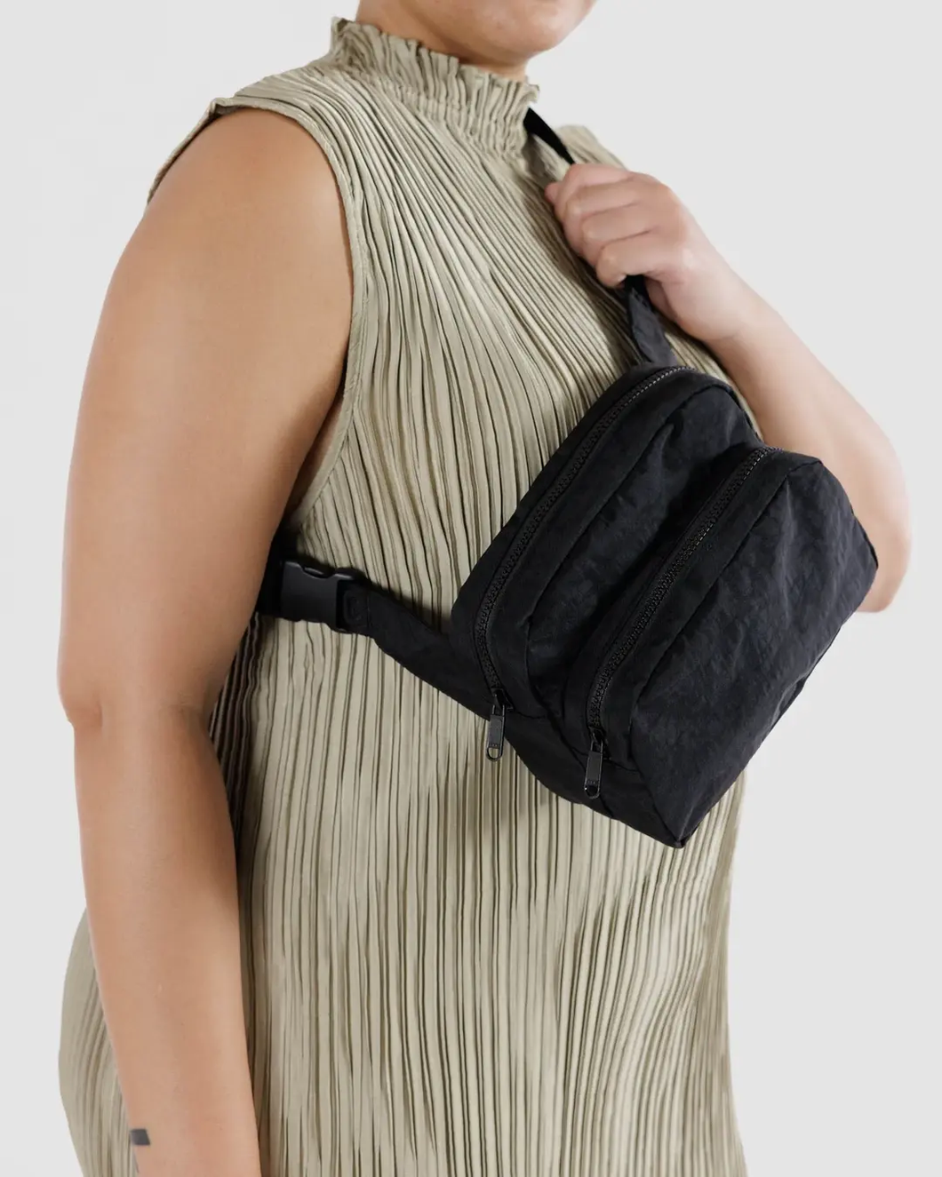 Baggu fanny pack, black